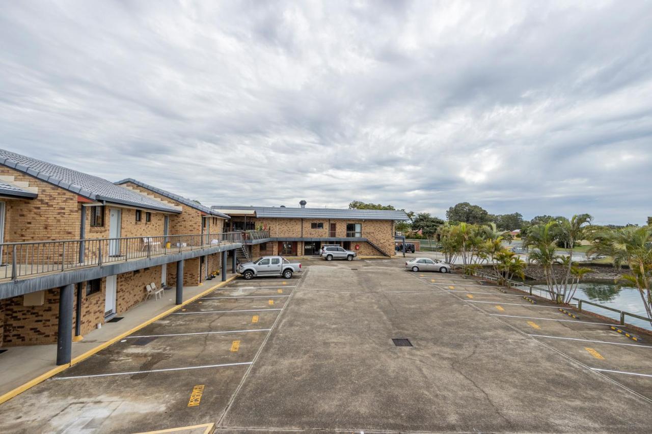 Bribie Waterways Motel Bongaree Екстер'єр фото