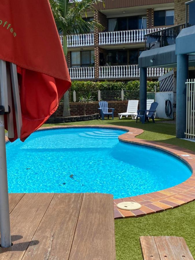 Bribie Waterways Motel Bongaree Екстер'єр фото