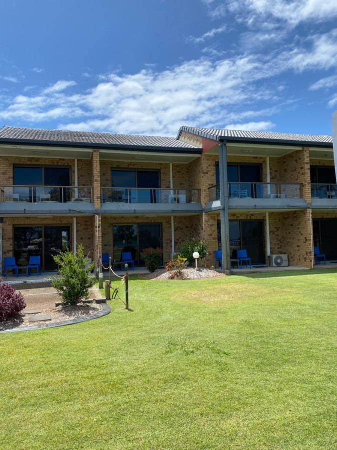 Bribie Waterways Motel Bongaree Екстер'єр фото