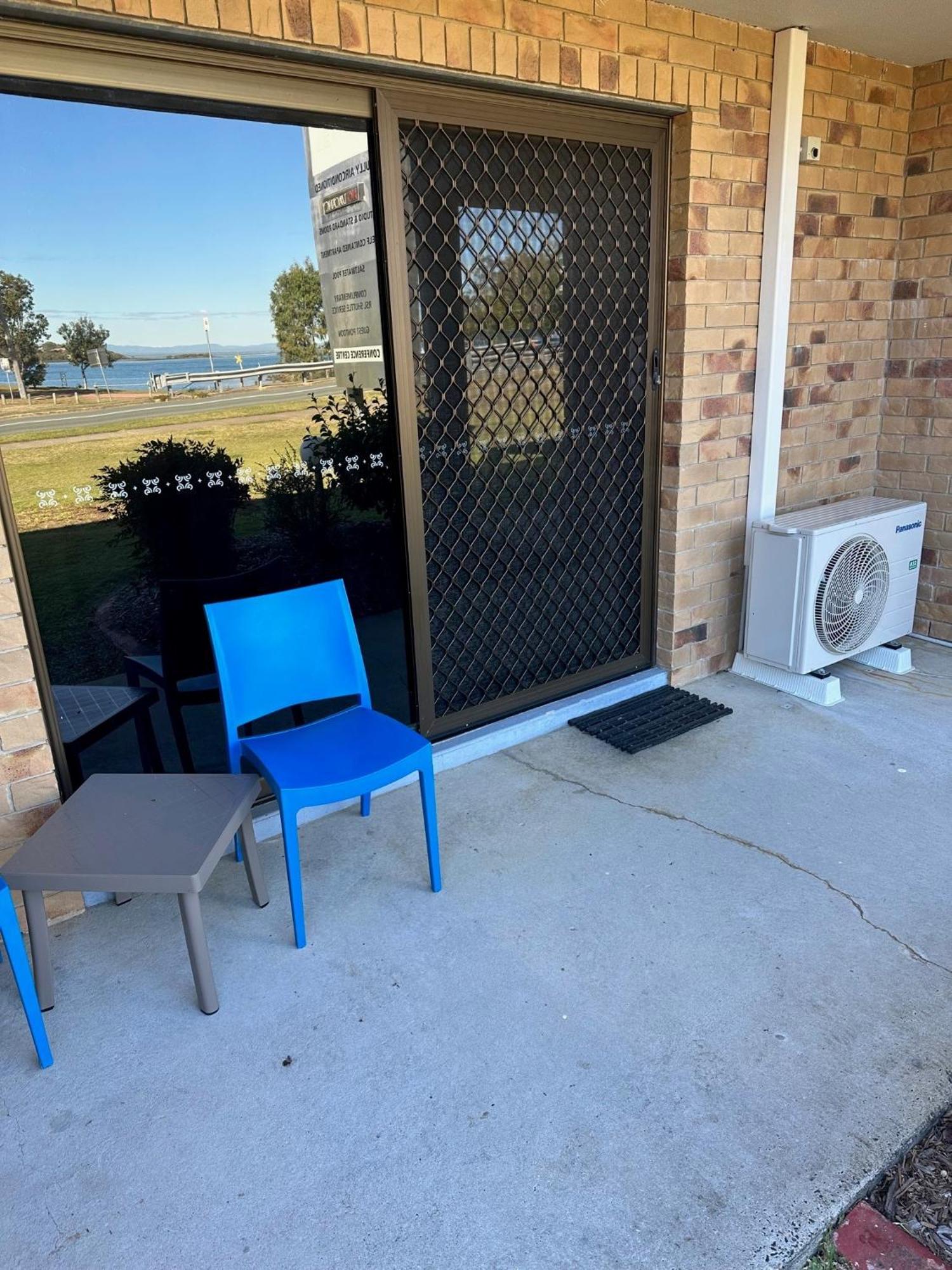 Bribie Waterways Motel Bongaree Екстер'єр фото