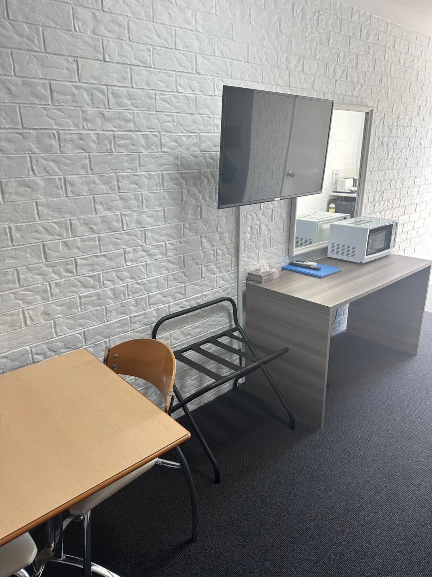 Bribie Waterways Motel Bongaree Екстер'єр фото