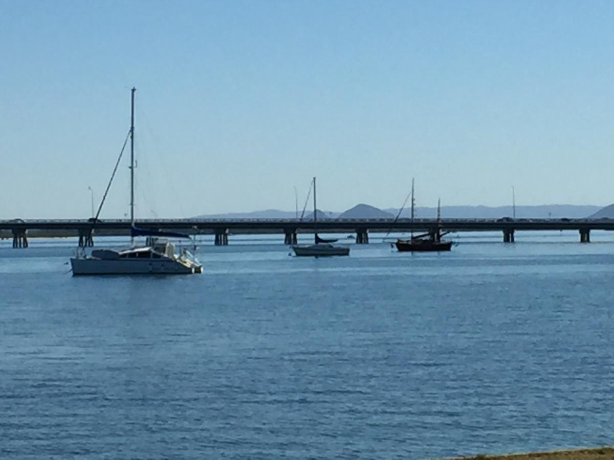 Bribie Waterways Motel Bongaree Екстер'єр фото